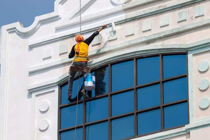 Commercial outdoor painting experts delivering high-quality results in Apopka, FL.